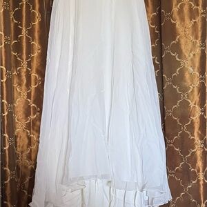 Chic White Wedding Dress
